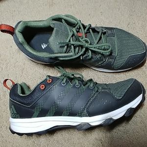 Adidas Galaxy trail dark green and black